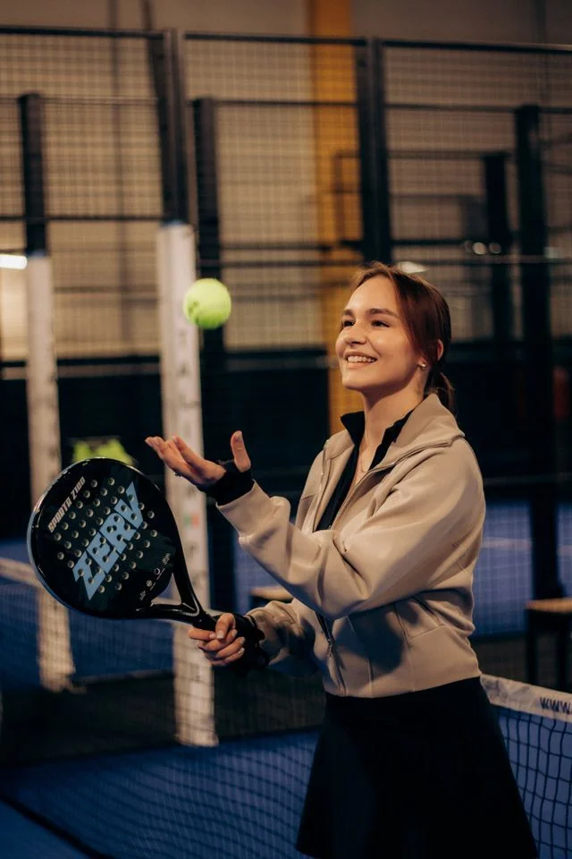5 Kesalahan Umum Pemula Saat Bermain Padel